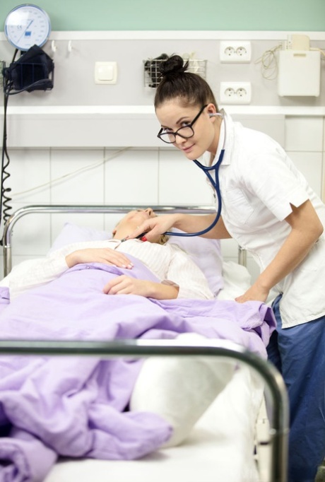 Lesbian teens Angelika Greys & Dolly Diore 69 while on a hospital bed 31956528